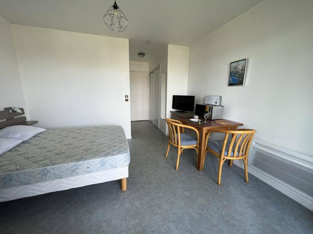 Studio Lilas A Cambo-Les-Bains : Terrasse, Parking, Proche Thermes, Internet, Animaux Acceptes - Fr-1-495-96 Экстерьер фото